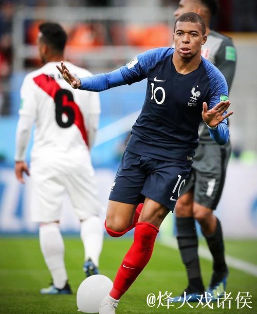 姆巴佩:这场比赛对球迷来说非常精彩,但对球员 姆巴佩:这场比赛对球迷来说非常精彩,但对球员